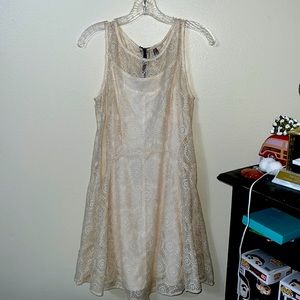 Off white dress with black zipper